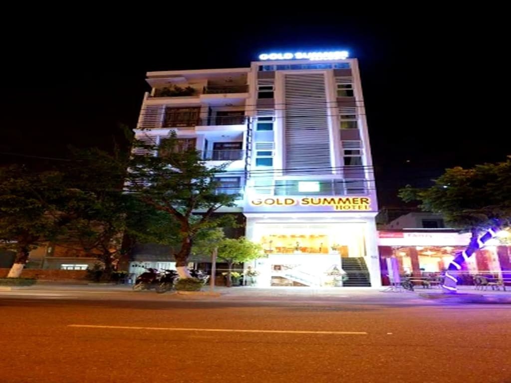 Gold Summer Hotel - main photo