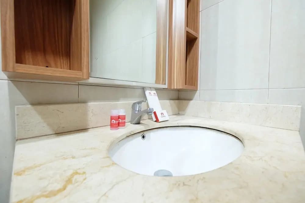 Classy Apartment @ MT Haryono Square - photo 6