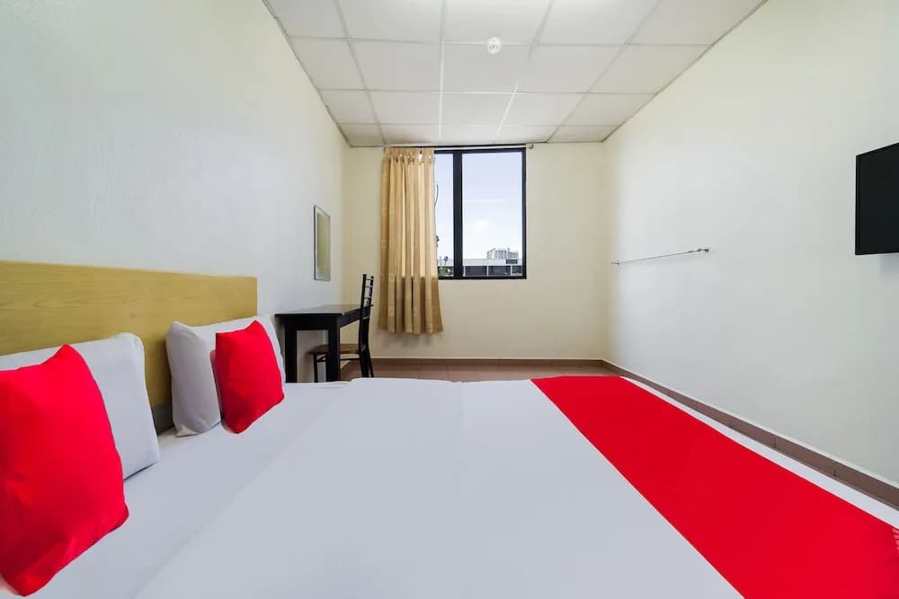 OYO 89461 CP Hotel - photo 6