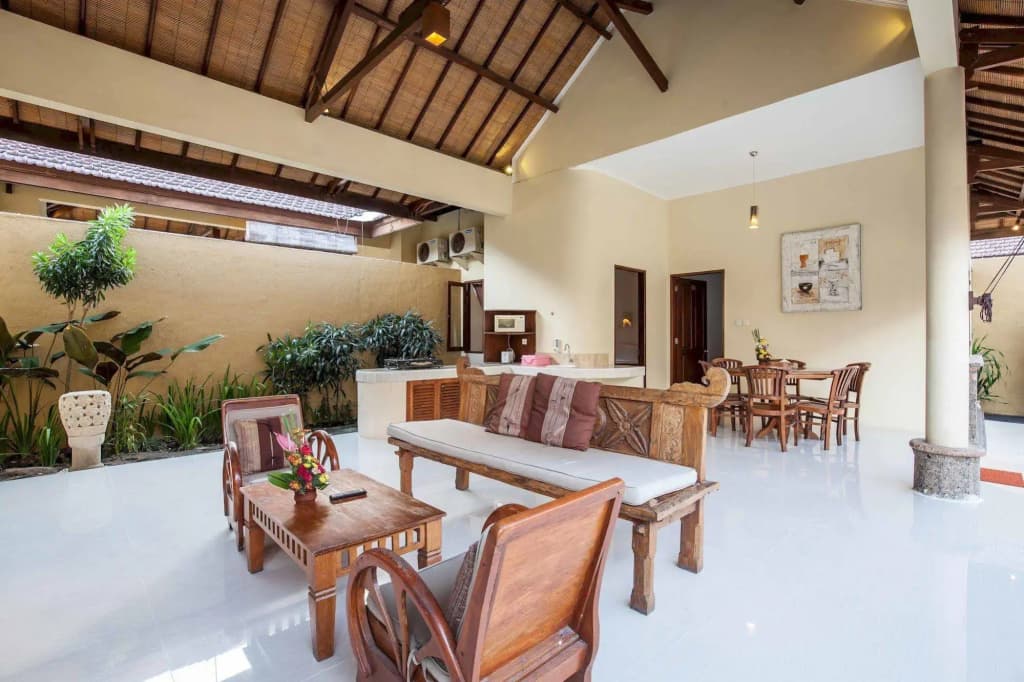 Putri Bali Villa - photo 20