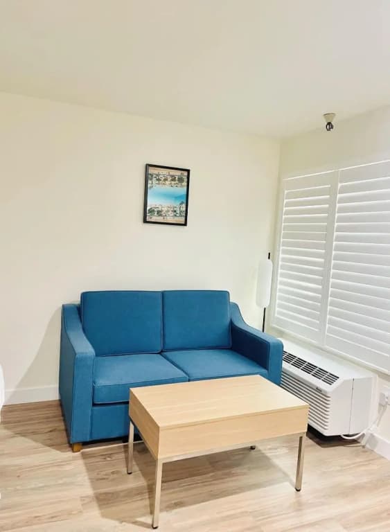 La Casa Inn - photo 11