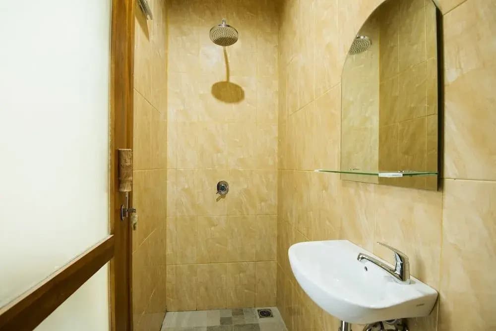 Bulan Bali Guest House - photo 11