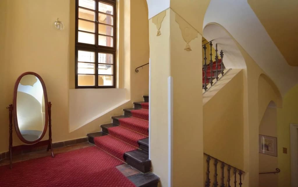 Metamorphis Hotel - photo 16