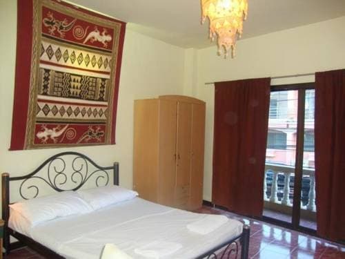 Gaeng Phet Restaurant & Guesthouse - photo 3