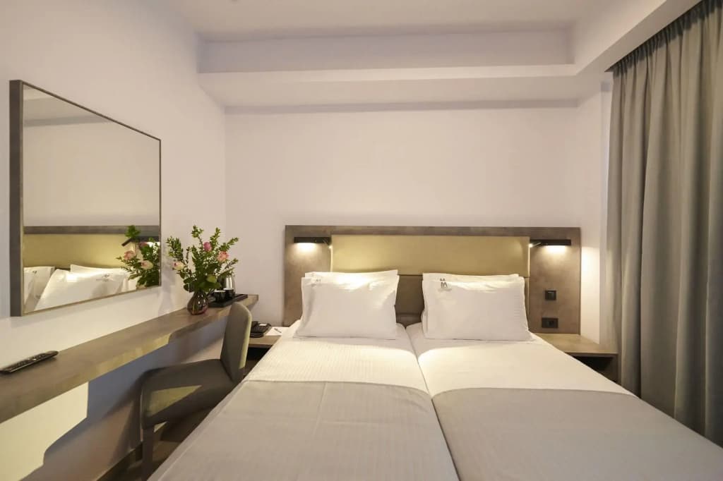 Meni Hotel - photo 7