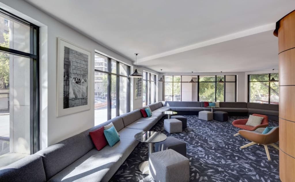 ibis Styles Sydney Central - photo 8