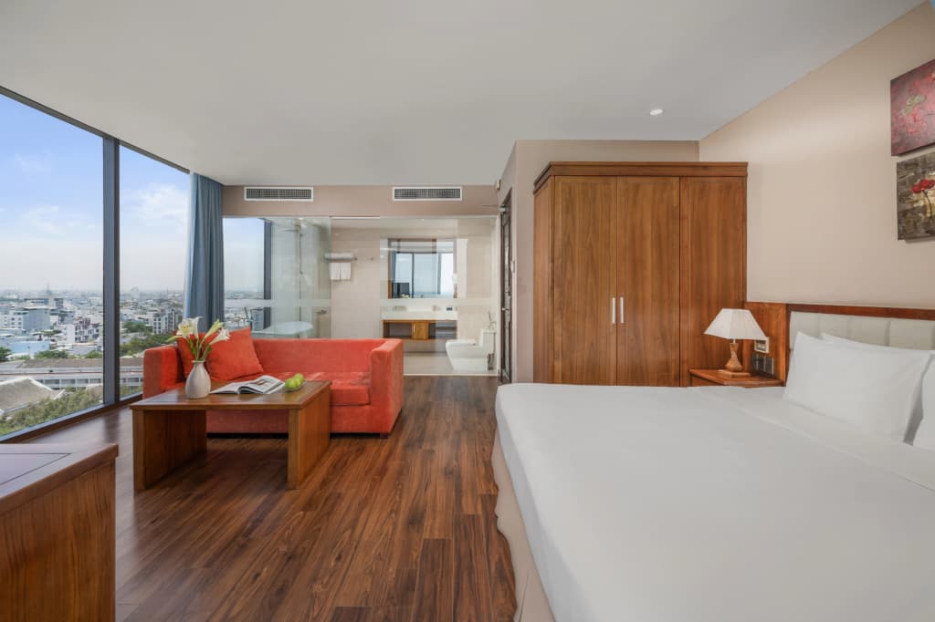 Yarra Ocean Suites Danang - photo 48