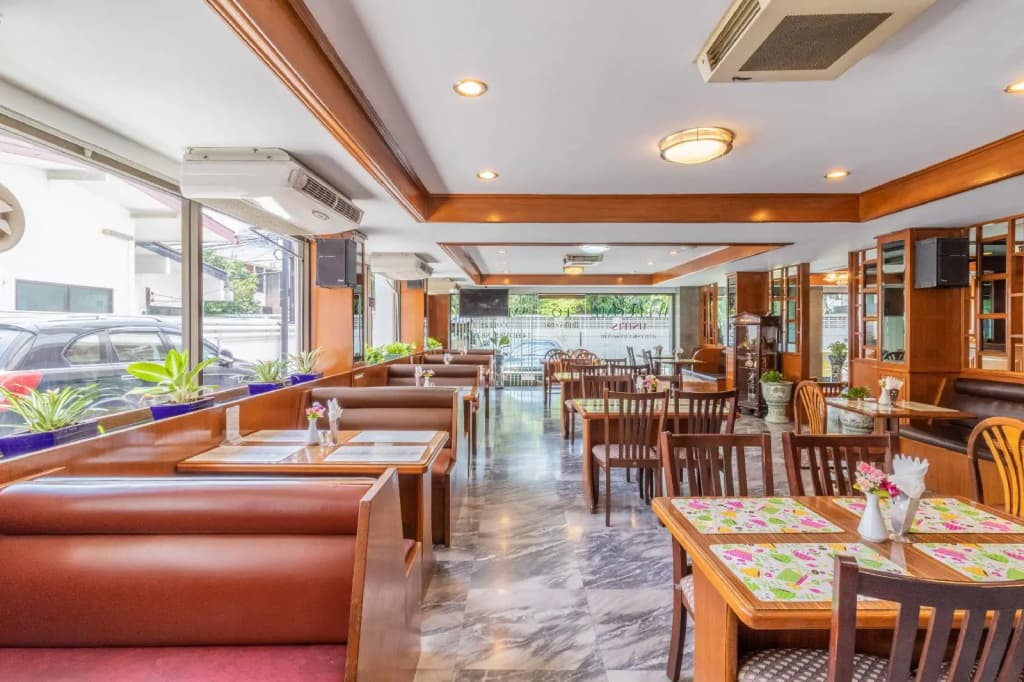 Siam Palace Hotel - photo 19