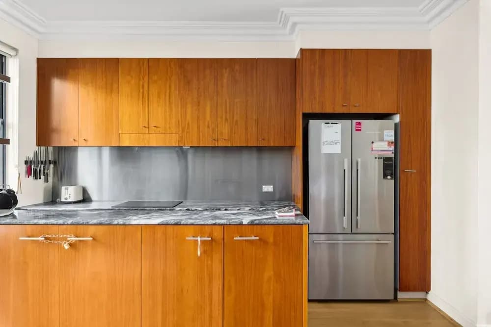 Elegant Stay in Balmain With Pool Access - photo 12