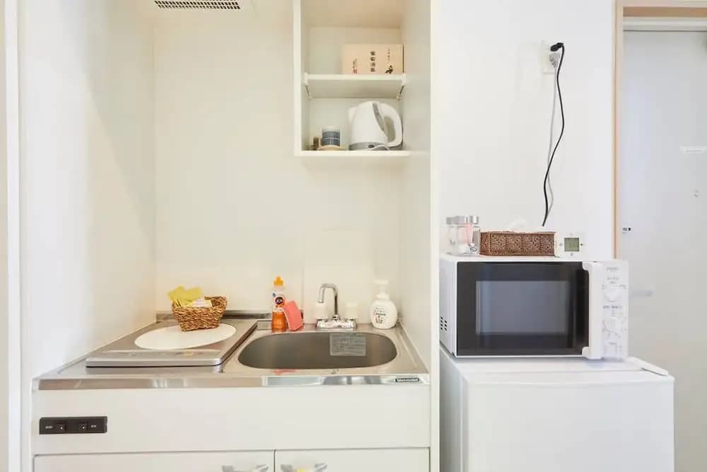 Happy Train Shinjuku Yoyogi Japanese Modern Room - photo 16