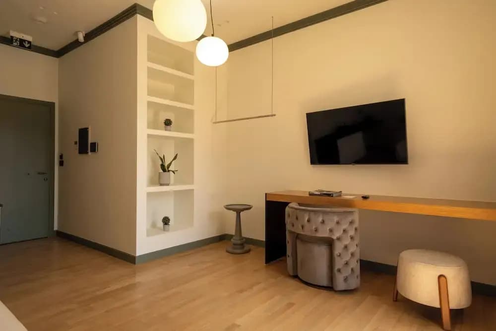 Whisper Athens Suites. - photo 4