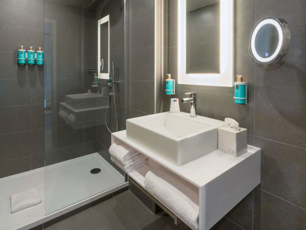 Novotel Belleville Paris 20 Hotel - photo 20