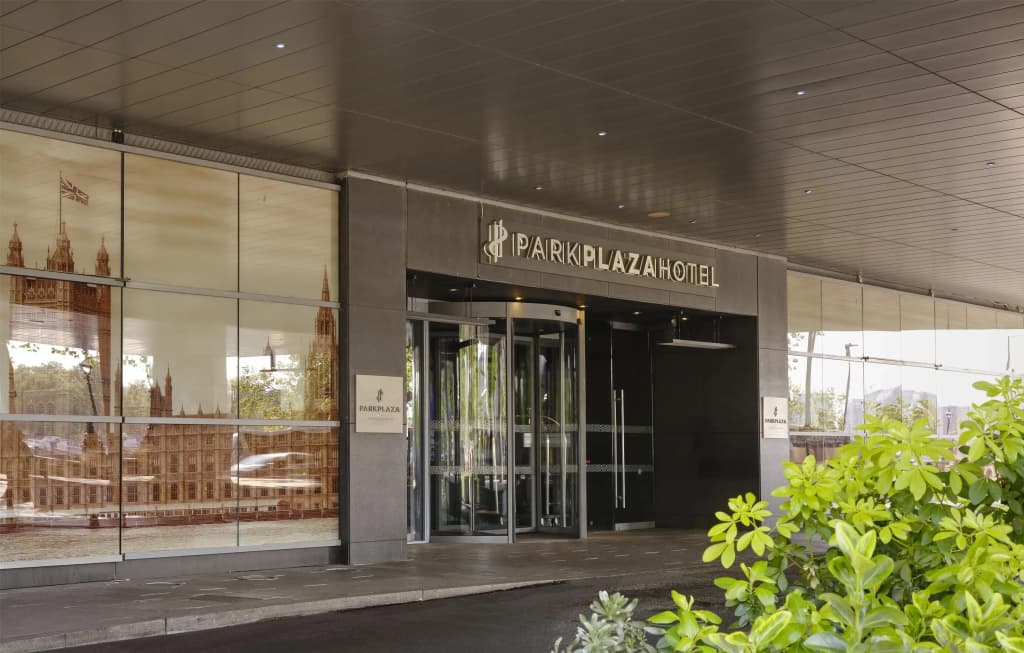 Park Plaza London Riverbank - photo 1