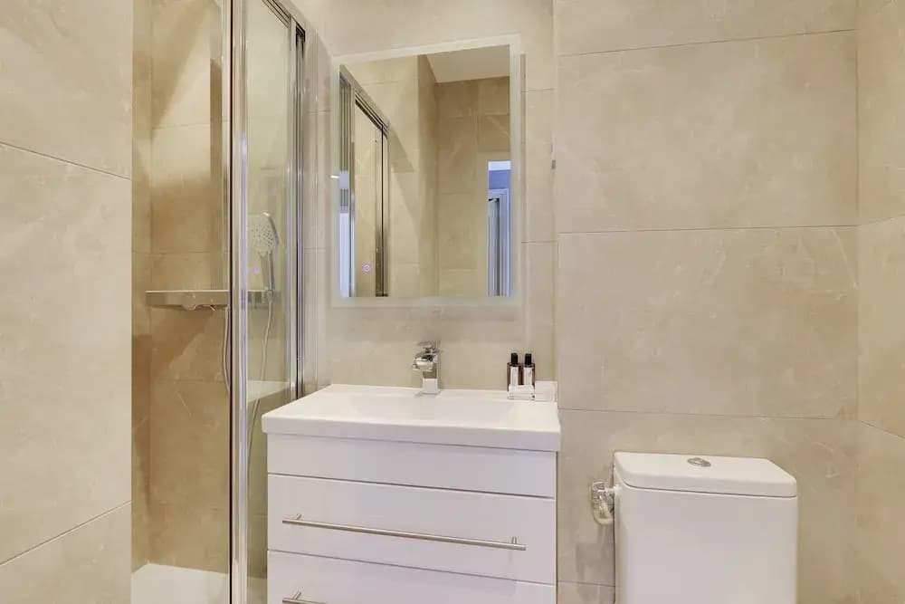 Chic Apartment - 2br/6p - Roquette - photo 7