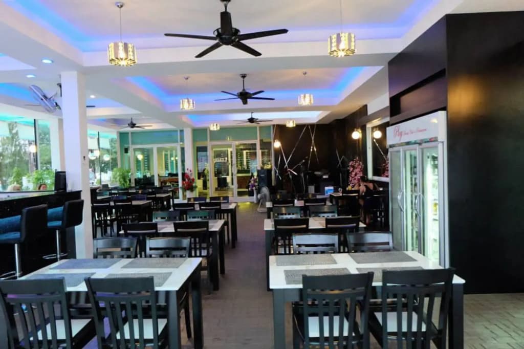 Phuket Seaview Resotel - photo 30