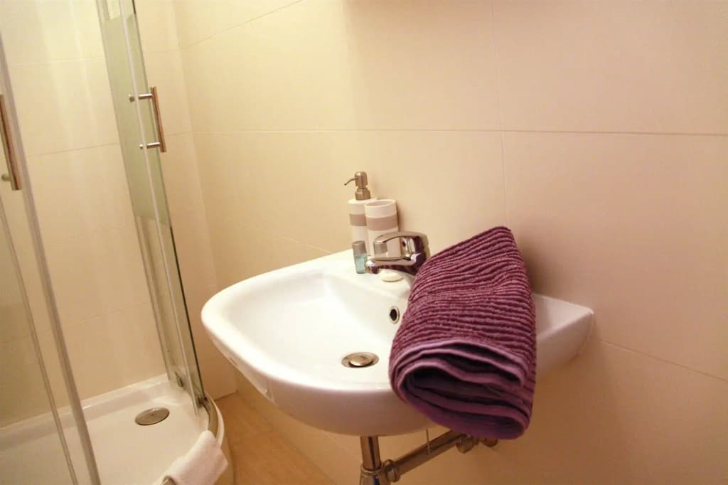 CheckVienna – Apartment Johnstrasse - photo 12