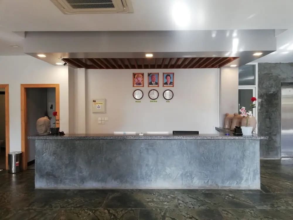 JJ City Centre Suites - photo 2