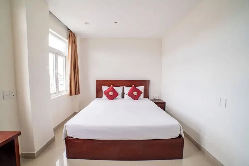 Lychee Hotel - photo 6
