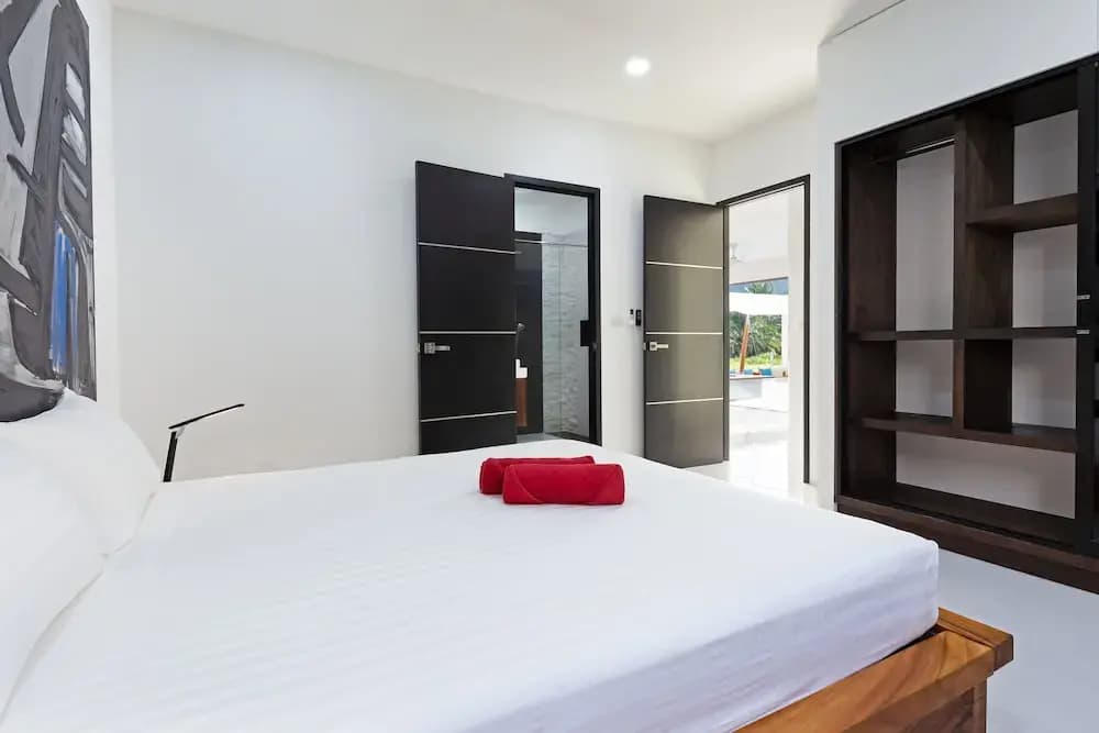Open-space Design 4BR Pool Villa Luna - photo 4