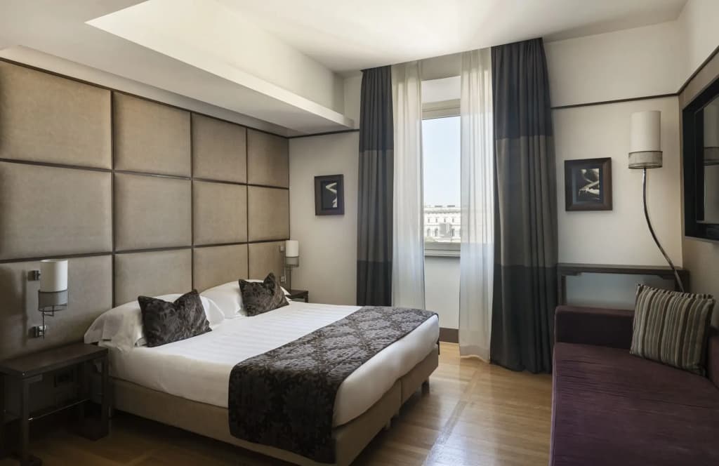 The Independent Hotel - photo 14