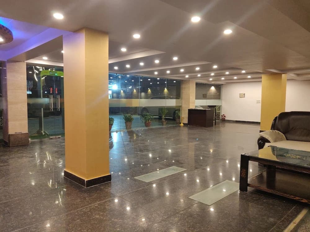 Hotel Sunrise Grand - main photo
