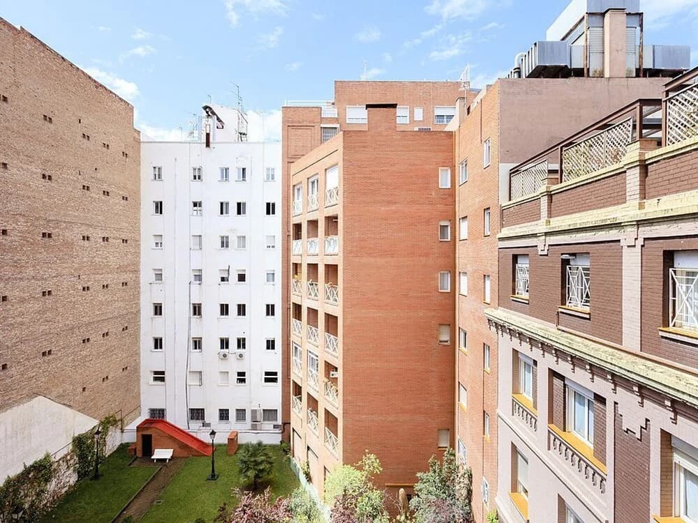 Principe de Vergara Apartment - photo 1