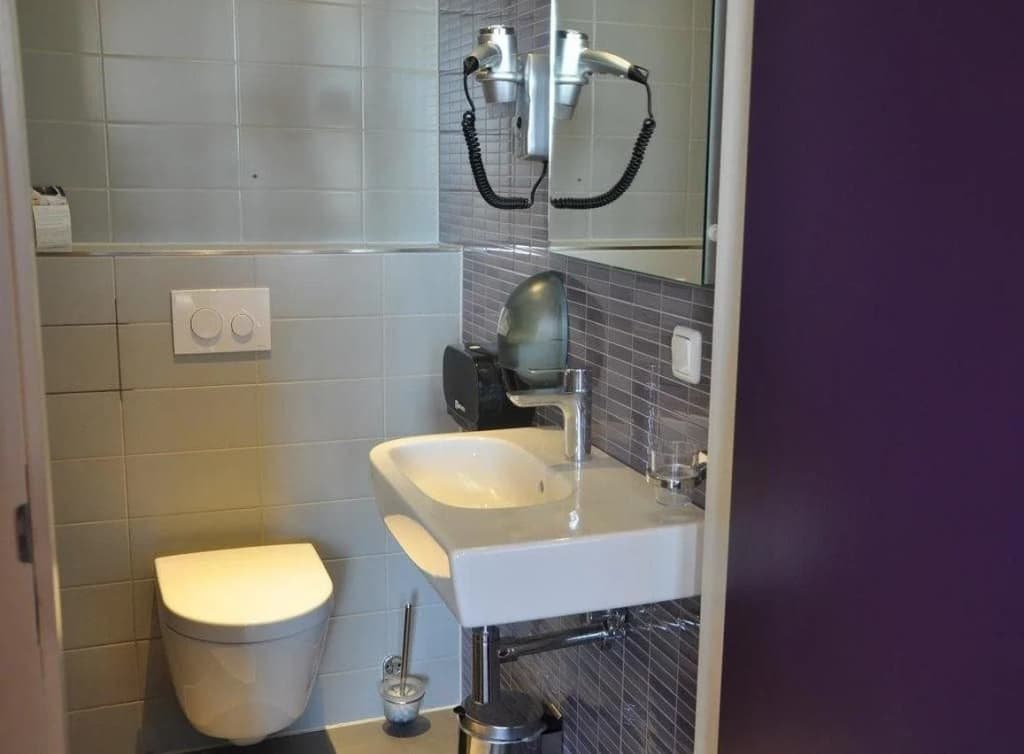 City Hotel Amsterdam - photo 10