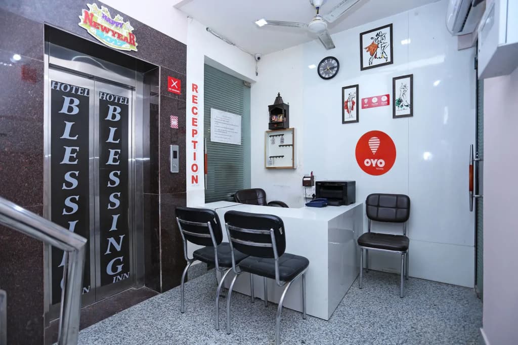 Blessings Inn by OYO Rooms - photo 9