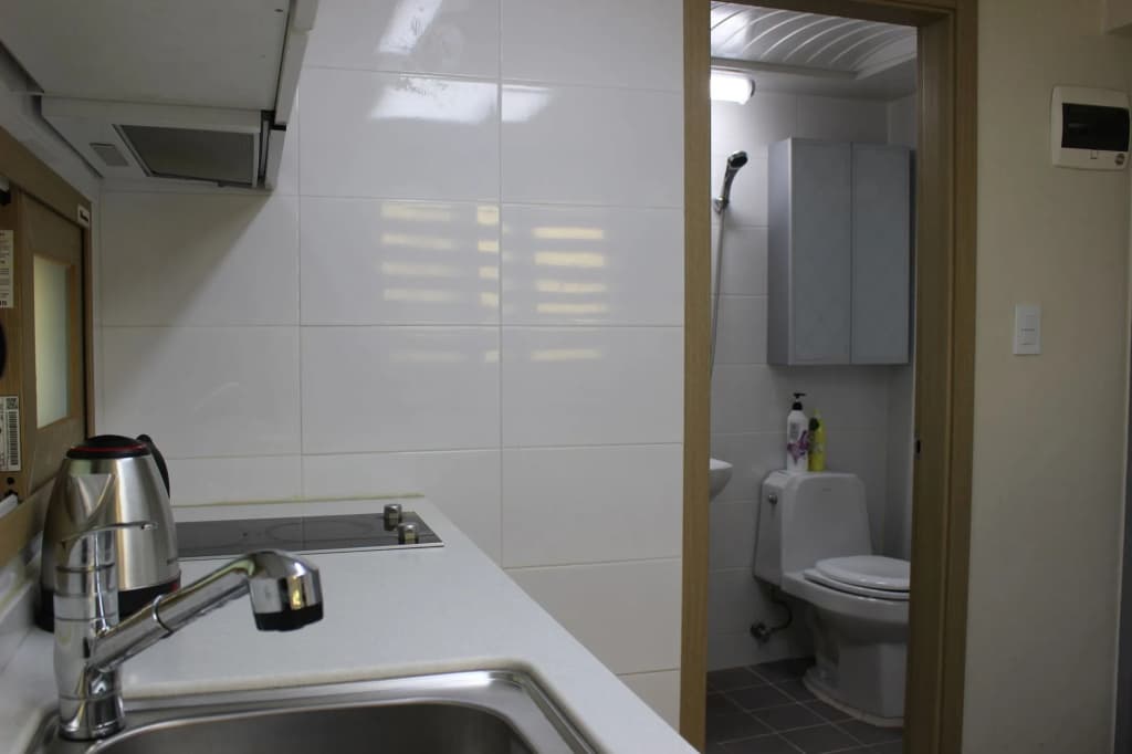 Bunk Guesthouse Hostel 2 - photo 9