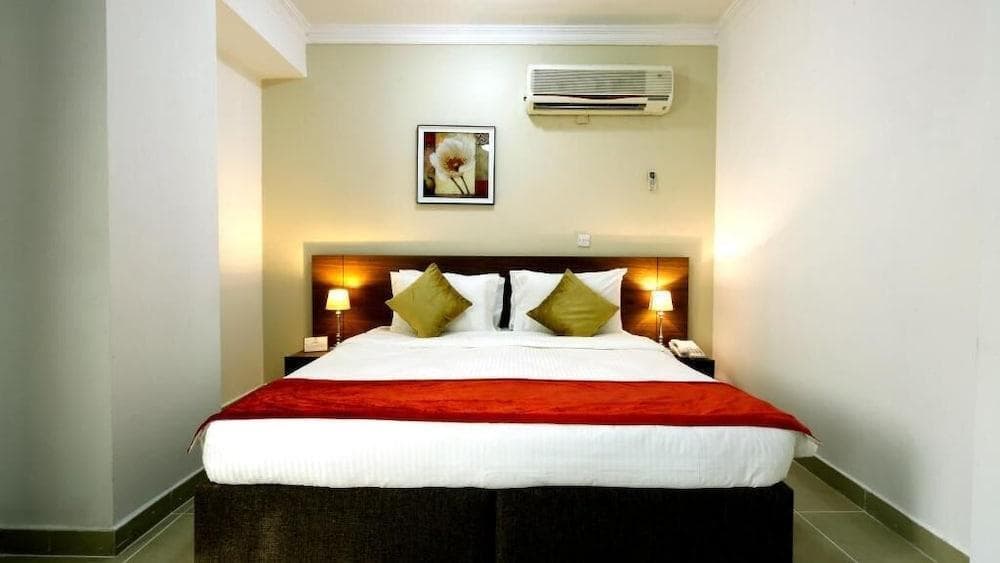 La Villa Inn - photo 21