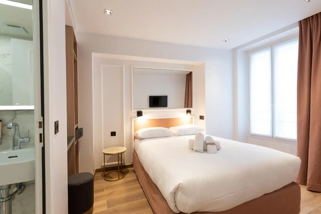 Hotel au Coeur de Republique - photo 6