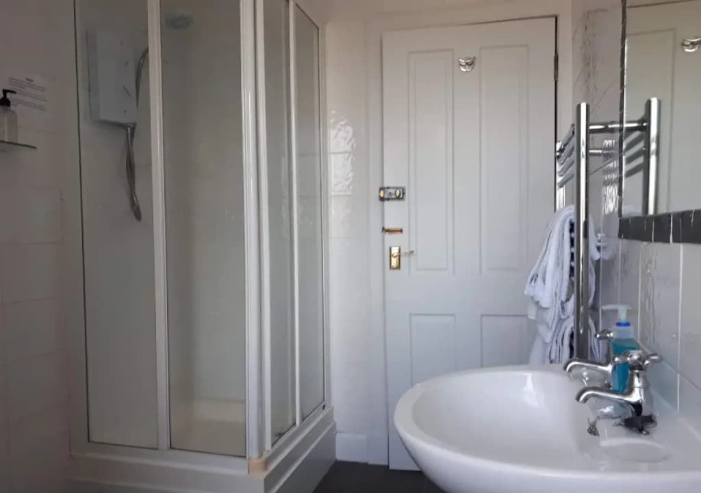 Canadale Guest House - photo 7