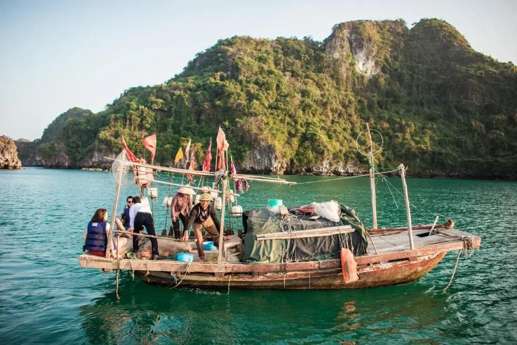 Secret Halong Cruise - photo 6