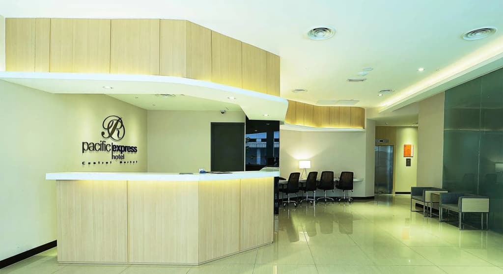 Pacific Express Hotel Central Market - photo 19