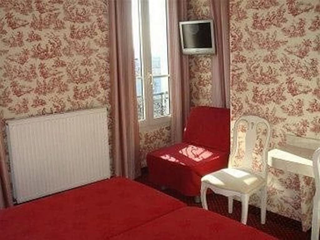 Hotel Regyn's Montmartre - photo 3