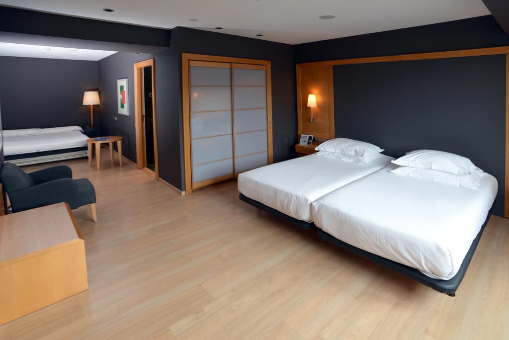 Hotel Barcelona Universal - photo 2