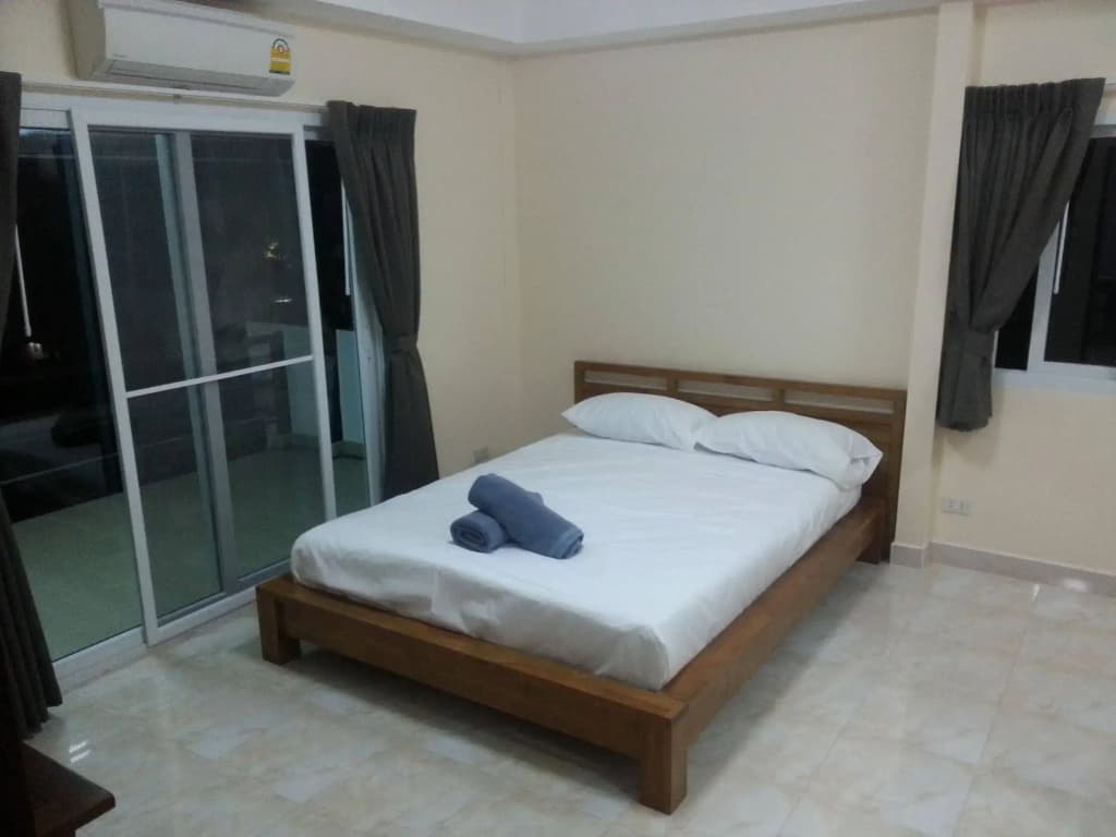OYO 963 Sunshine Guesthouse - photo 4
