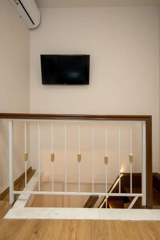 Olvar Suite 5th Floor - photo 10