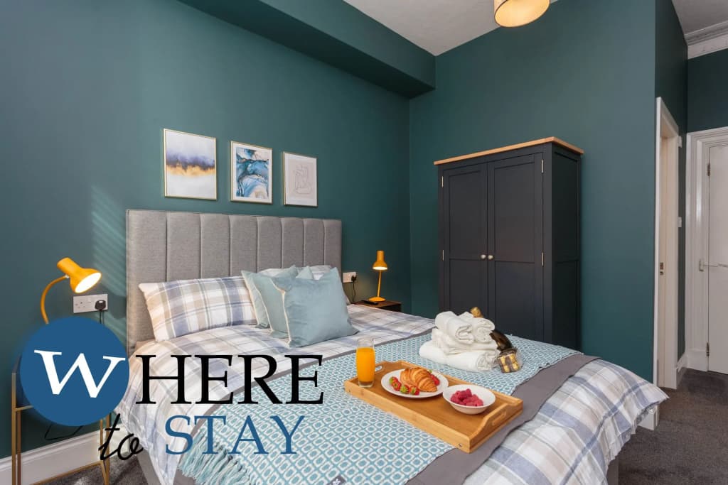 Stylish 2bed Apartment Underneath Edinburgh Castle - photo 30
