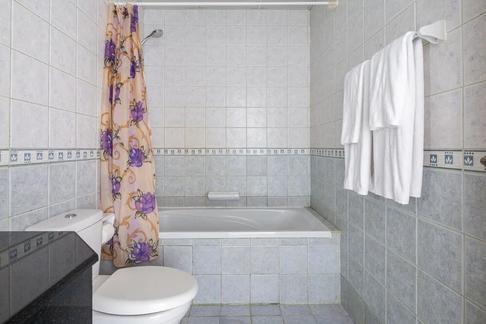 Light and Modern Studio in Jlt! Sleeps 3! - photo 4