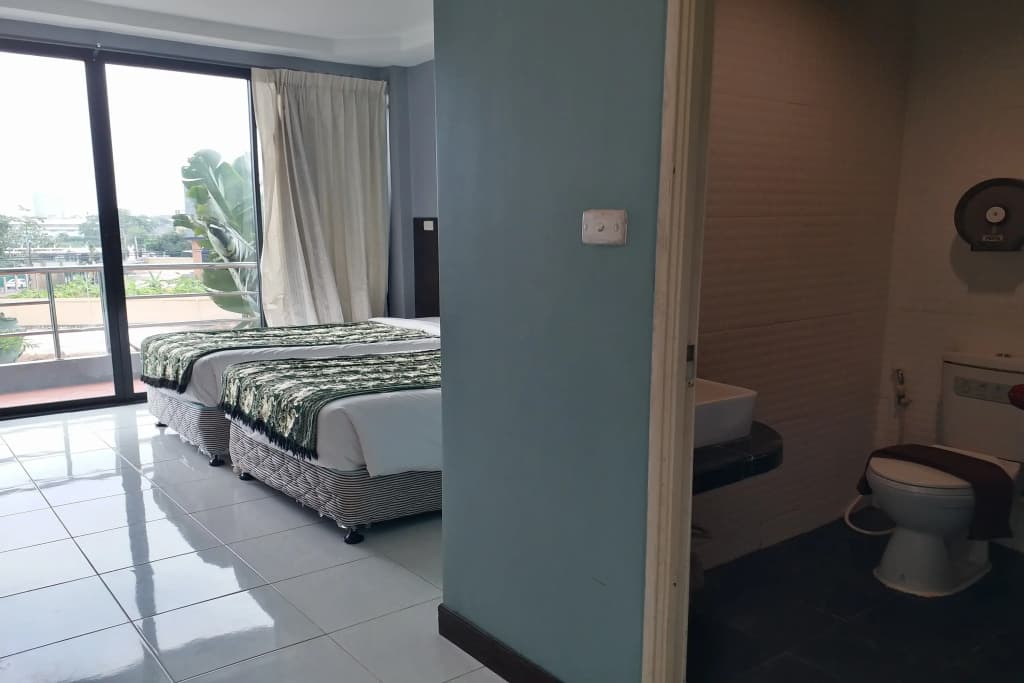 Platinum Place - photo 26