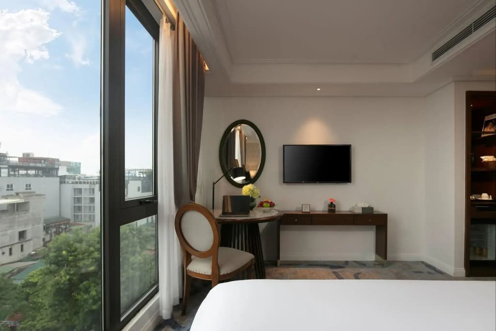 The Oriental Jade Hotel - photo 8