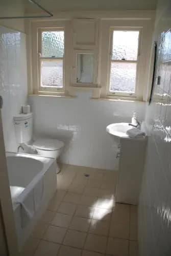Accommodation Sydney Rockdale - photo 7