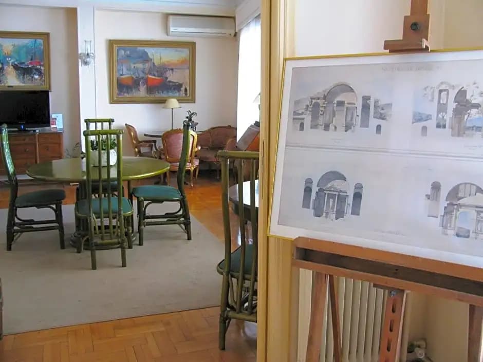 Art Gallery Hotel - photo 19