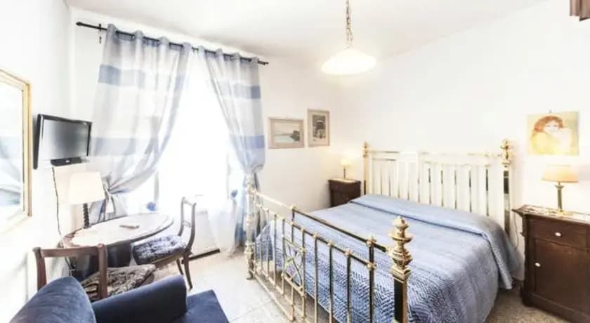A&A B&B - photo 4