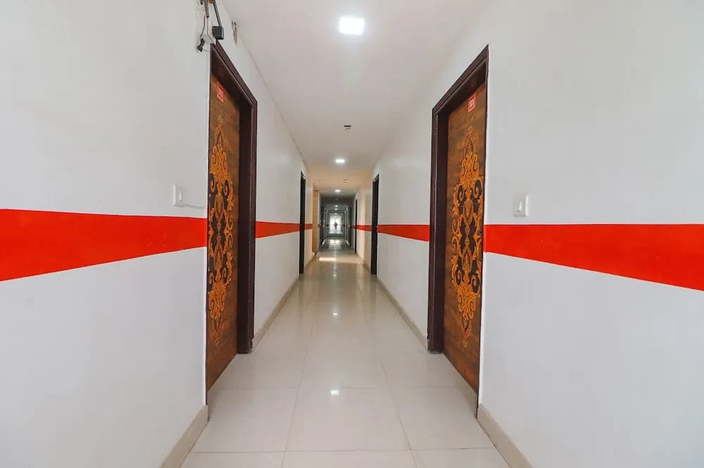 Abode Inn - photo 12