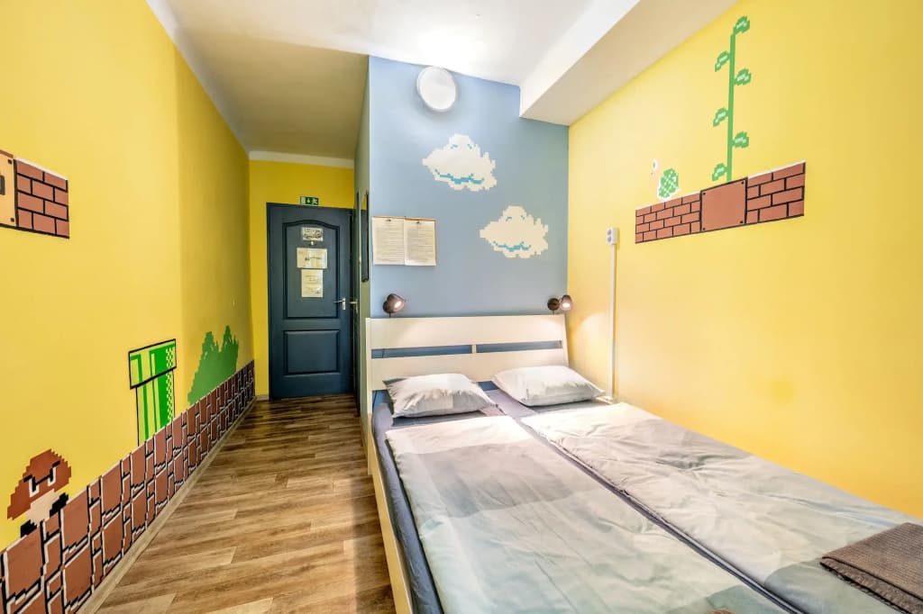 Bell Hostel and Guesthouse - photo 2