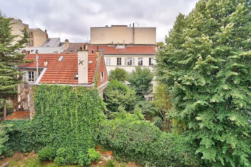 Charming 3 Room Apartment - Paris - photo 13
