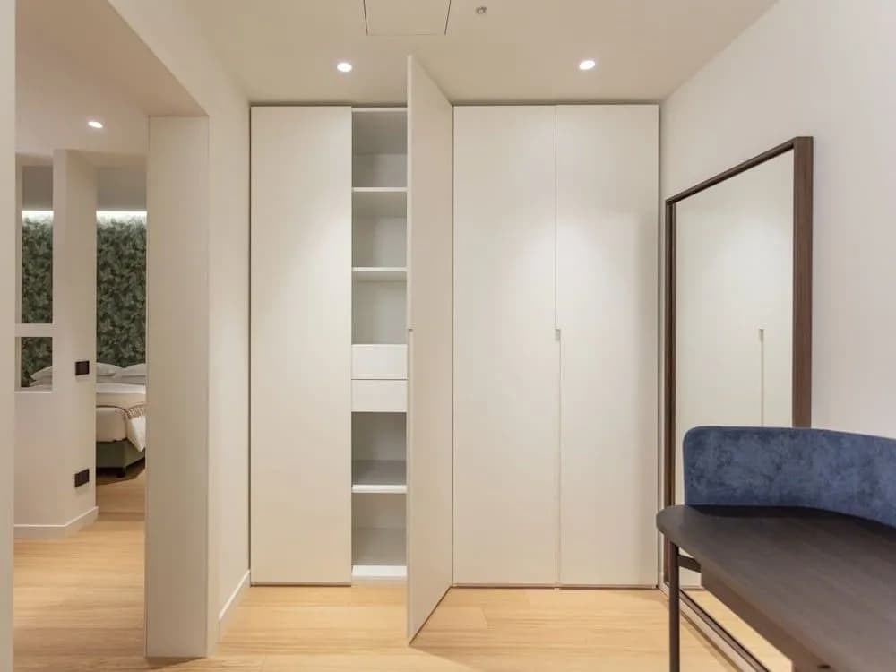 Sant'Ambrogio Apartments - photo 9