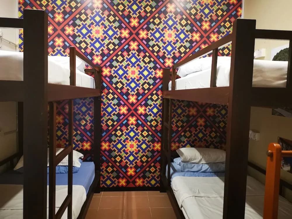 Masada Bed & Breakfast - photo 3